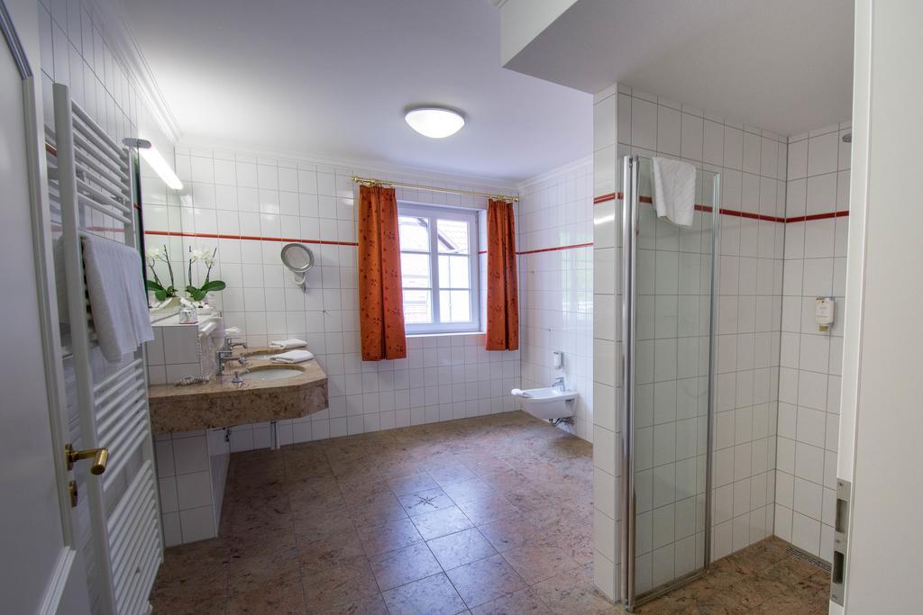 Hotel Hafen Hitzacker - Elbe Eksteriør bilde
